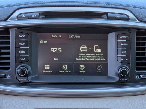 Used 2017 Kia Sorento EX w/ EX Premium Package image 23