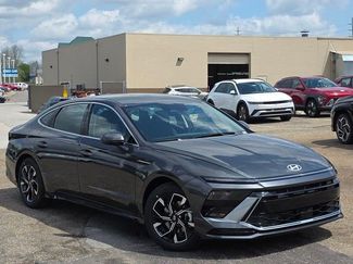 Certified 2025 Hyundai Sonata SEL video 2