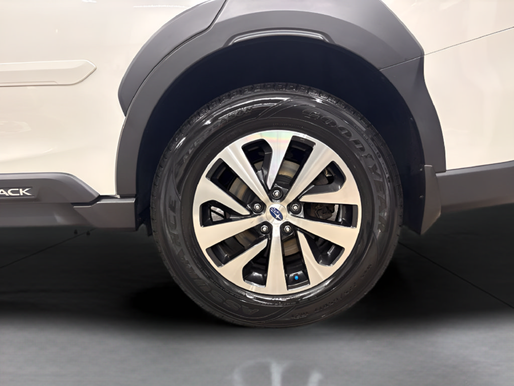 Certified 2024 Subaru Outback Premium AWD/4WD image 25
