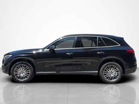 New 2026 Mercedes-Benz GLC 300 image 2