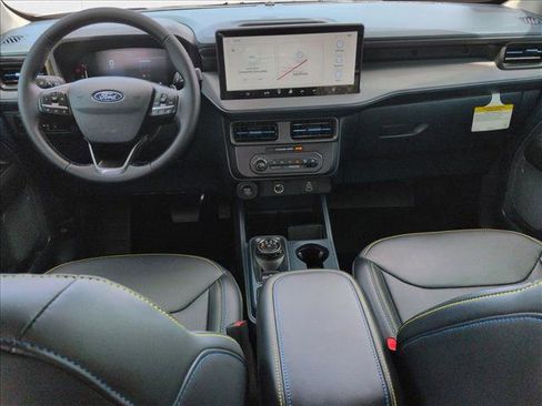 New 2025 Ford Maverick Lobo image 15
