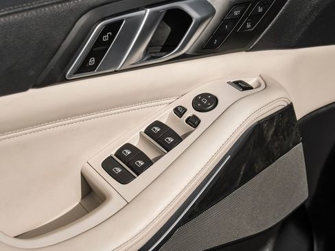 Used 2022 BMW X5 M50i w/ Executive Package image 50