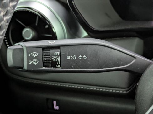 Used 2023 Chevrolet Colorado LT w/ LT Convenience Package III image 17