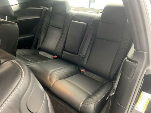 Used 2022 Dodge Challenger SRT Hellcat w/ Plus Package RWD image 24