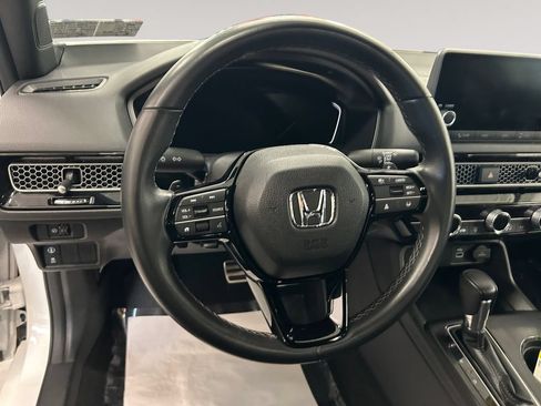 Used 2023 Honda Civic Sport image 12
