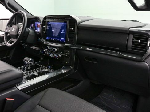 Certified 2022 Ford F150 XLT w/ Equipment Group 302A High image 21