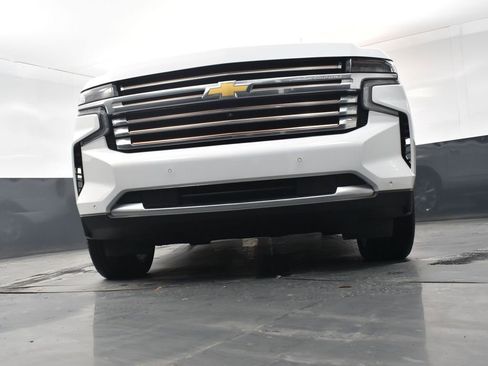 Used 2024 Chevrolet Suburban High Country image 20