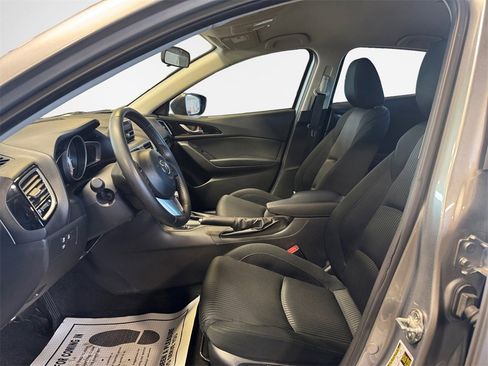 Used 2014 MAZDA MAZDA3 i Touring image 12
