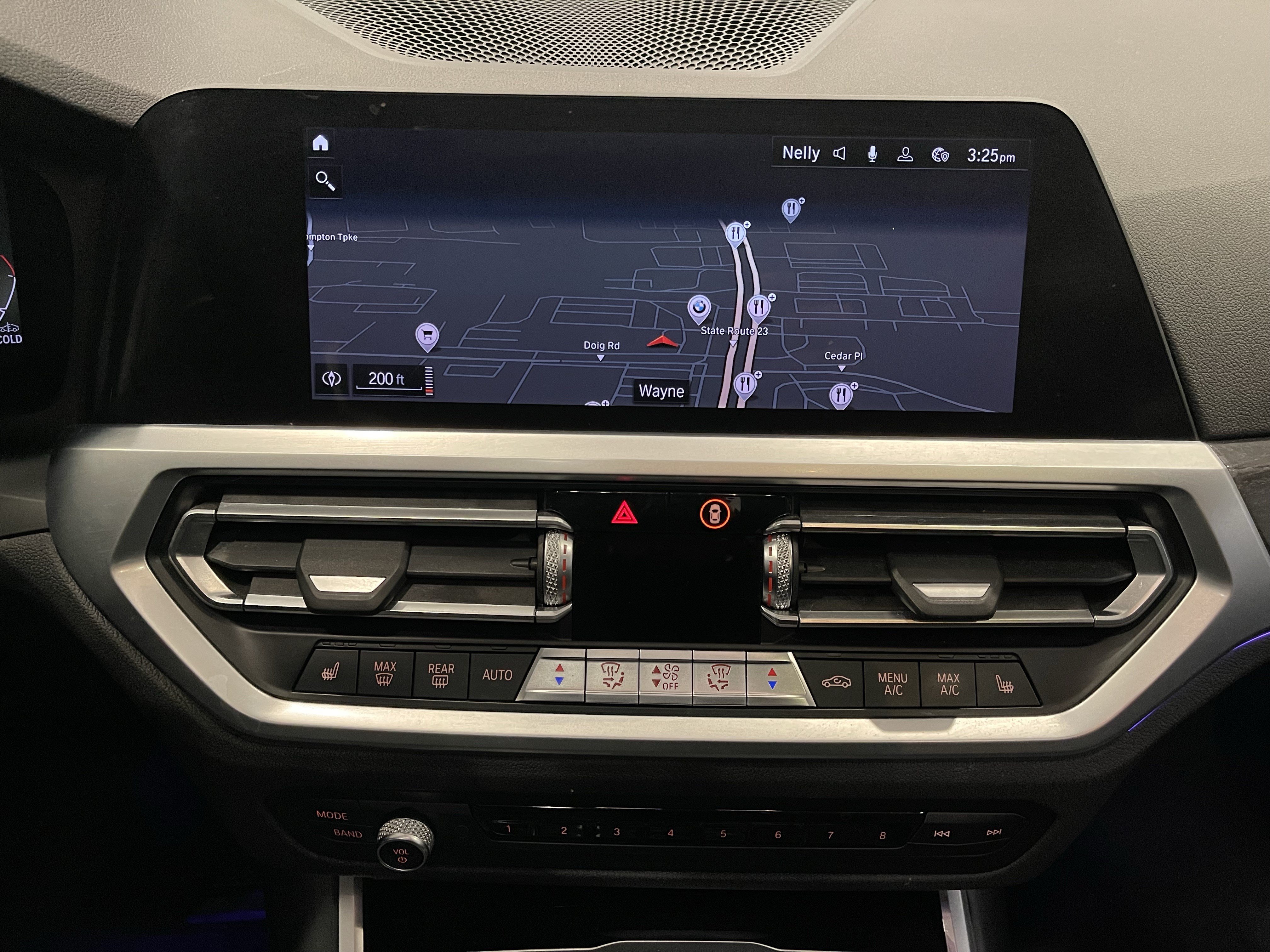 Used 2019 BMW 330i xDrive Sedan w/ Convenience Package AWD/4WD image 22