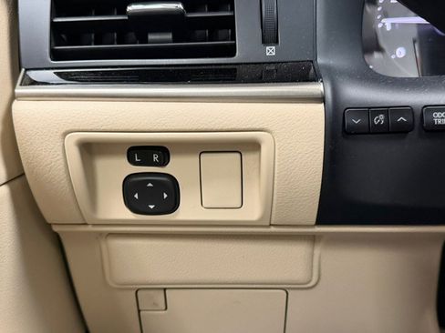 Used 2014 Lexus ES 350 image 46