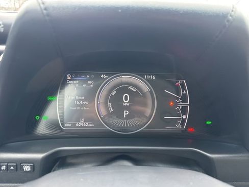 Used 2021 Lexus ES 300h w/ Accessory Package image 24