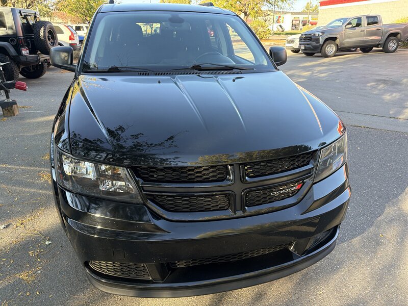 Used 2020 Dodge Journey SE w/ SE Popular Equipment Group FWD image 12