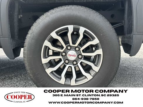 Used 2022 GMC Sierra 1500 AT4 w/ AT4 Premium Package AWD/4WD image 19