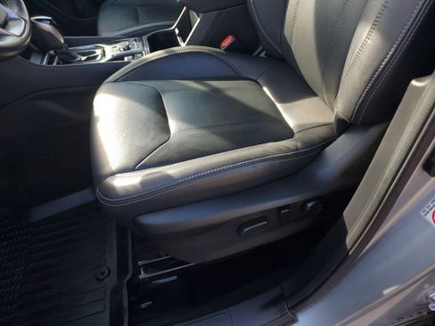 Used 2019 Subaru Forester Limited w/ Popular Package #3 image 23