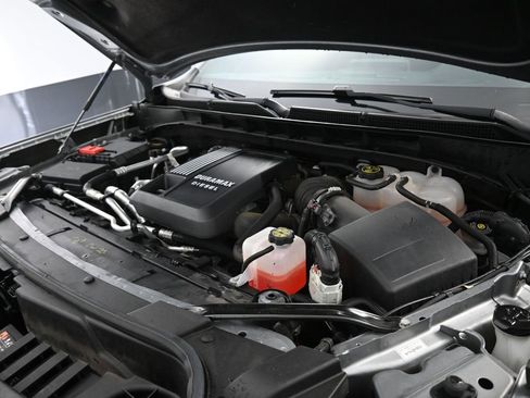 Used 2023 GMC Yukon XL SLT image 14