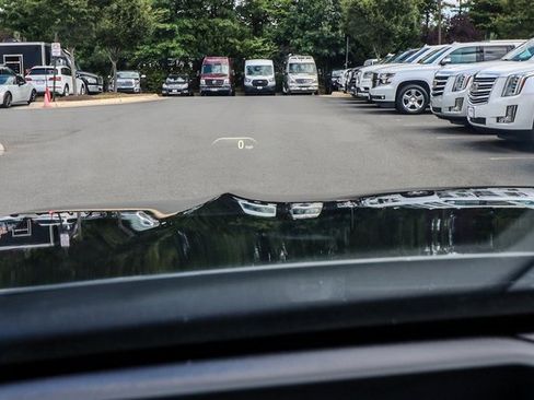 Used 2017 BMW 750i xDrive image 76