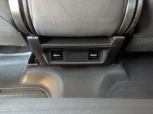 Used 2021 Chevrolet Silverado 1500 Custom image 37