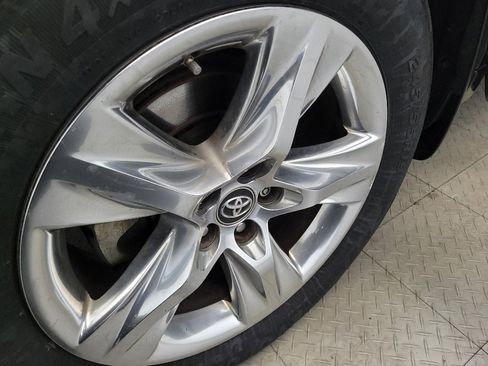 Used 2019 Toyota Highlander Limited image 31