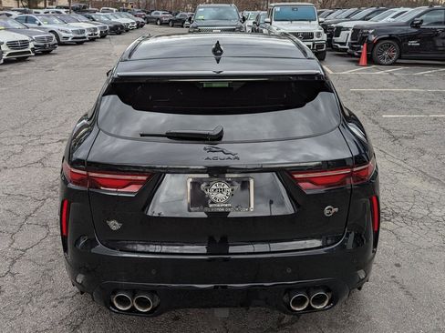 Used 2023 Jaguar F-PACE SVR AWD/4WD image 8
