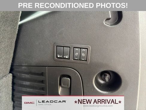 Used 2019 Chevrolet Tahoe Premier AWD/4WD image 25
