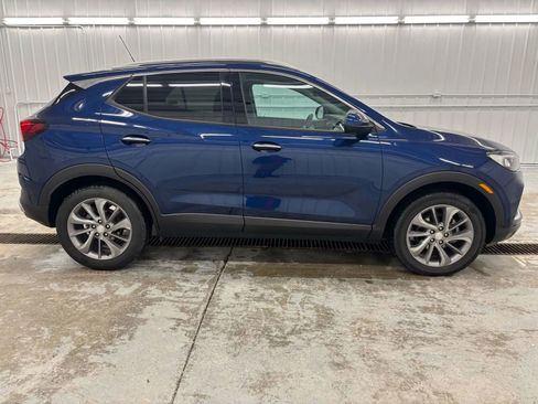 Used 2023 Buick Encore GX Essence w/ Experience Buick Package FWD image 8