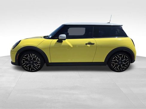 Used 2025 MINI Cooper S FWD image 4