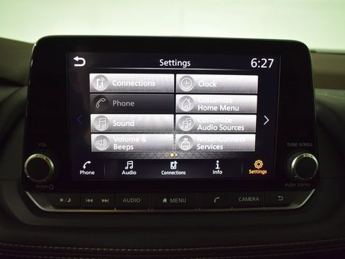 Certified 2023 Nissan Rogue SV image 21