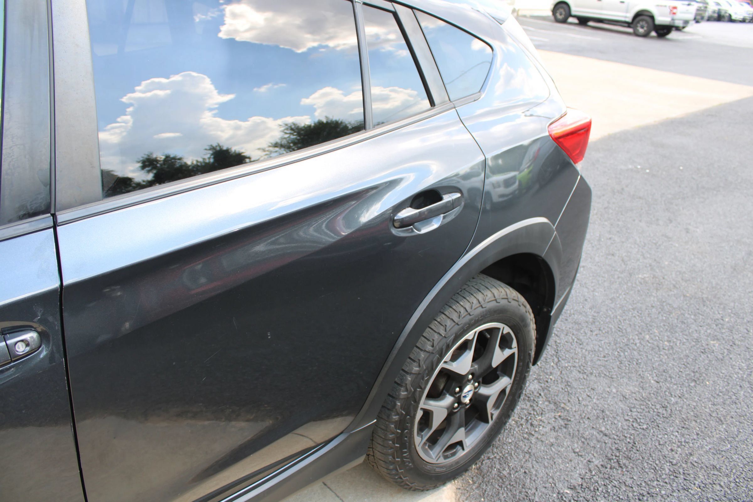 Used 2019 Subaru Crosstrek 2.0i Premium AWD/4WD image 4