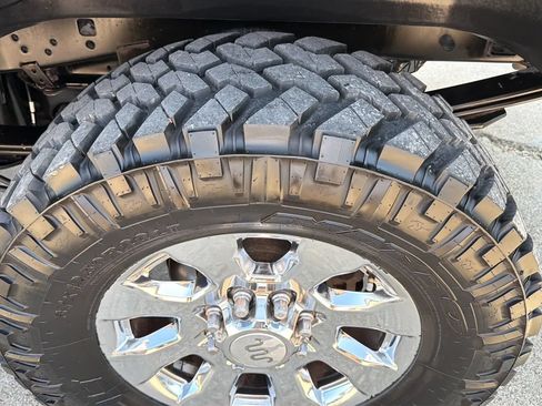 Used 2018 Ford F250 King Ranch w/ King Ranch Ultimate Package AWD/4WD image 9