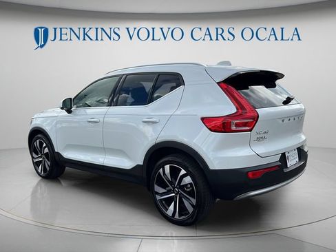 Certified 2023 Volvo XC40 B4 Ultimate w/ Protection Package Premier FWD image 5