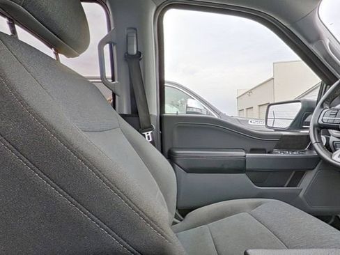 Used 2024 Ford F150 XLT w/ Mobile Office Package image 27