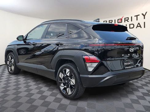 Used 2024 Hyundai Kona SEL FWD image 6