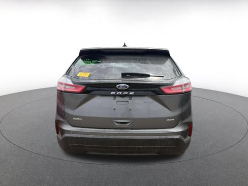Used 2024 Ford Edge SEL AWD/4WD image 5