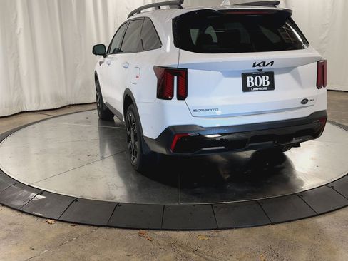 New 2026 Kia Sorento SX image 7