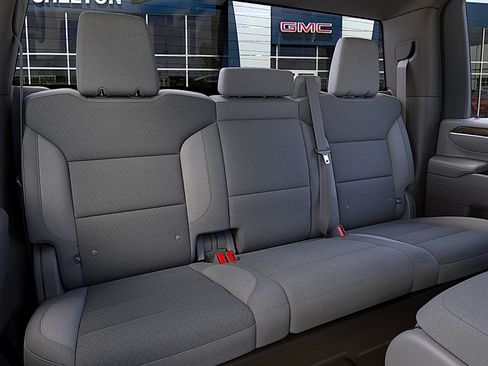 New 2026 GMC Sierra 2500 SLE image 17