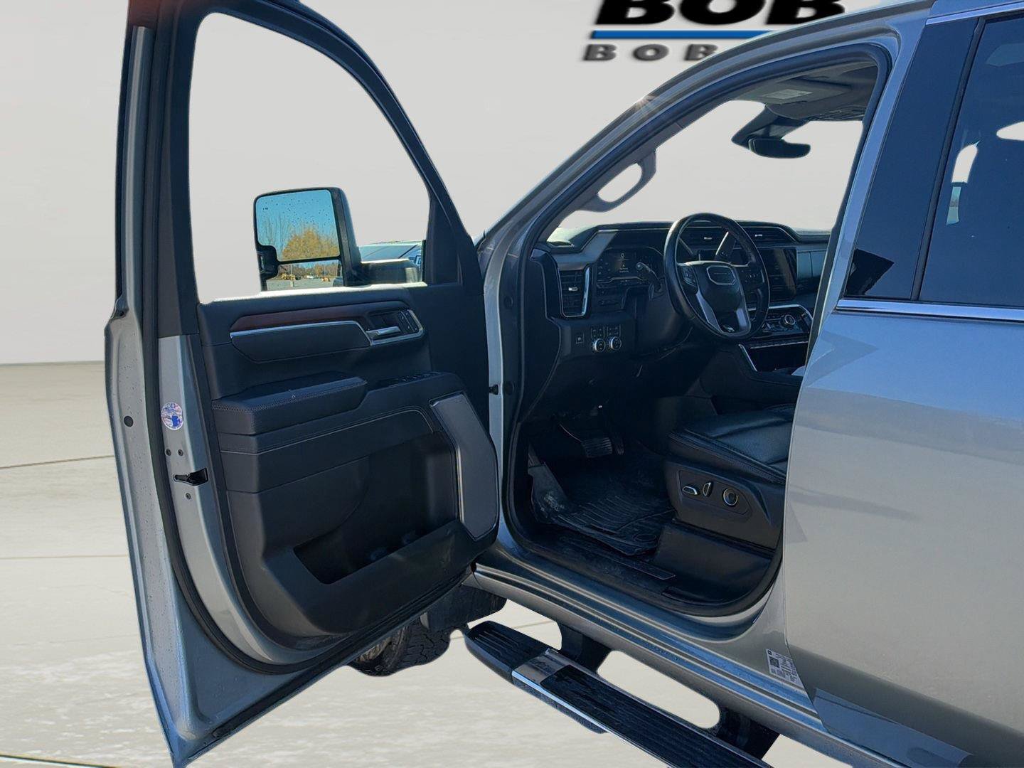 Used 2025 GMC Sierra 2500 Denali w/ Technology Package AWD/4WD image 15