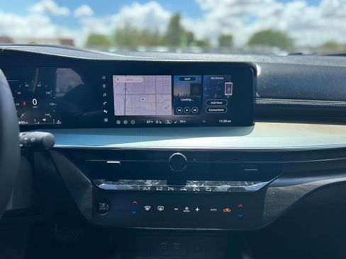 Used 2025 Nissan Murano SL AWD/4WD image 18