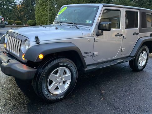 Used 2014 Jeep Wrangler Unlimited Sport w/ Quick Order Package 24S image 10