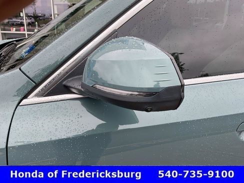 Used 2025 BMW X1 xDrive28i w/ Premium Package AWD/4WD image 16
