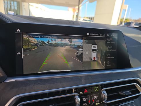 Used 2022 BMW X5 sDrive40i w/ Premium Package image 25