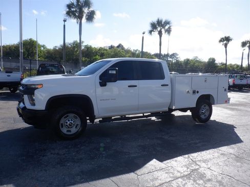 Used 2020 Chevrolet Silverado 2500 W/T w/ WT Convenience Package image 2