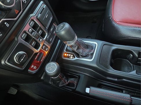 Used 2023 Jeep Wrangler Rubicon 392 image 25