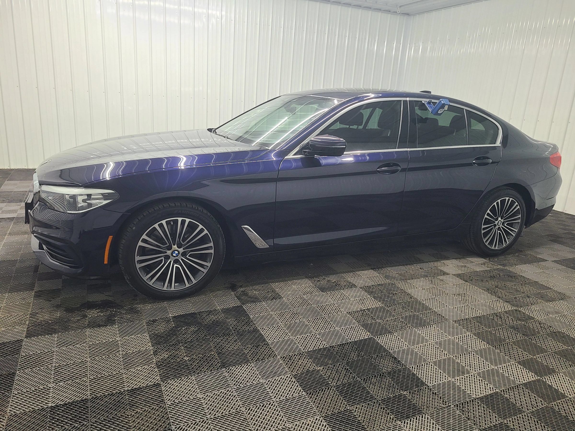 Used 2019 BMW 540i xDrive w/ Convenience Package AWD/4WD image 8