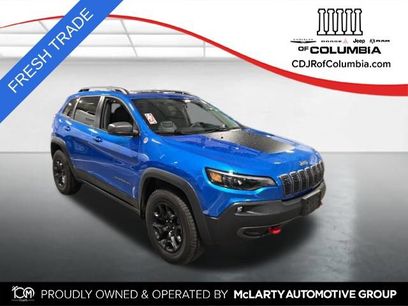 Used 2019 Jeep Cherokee Trailhawk w/ Comfort/Convenience Group