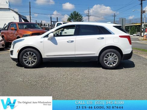 Used 2018 Cadillac XT5 Luxury w/ Driver Awareness Package FWD image 7