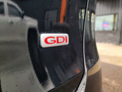 Used 2018 Kia Sorento AWD image 19