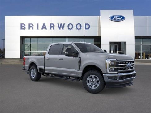 New 2026 Ford F350 XLT w/ XLT Premium Package image 7