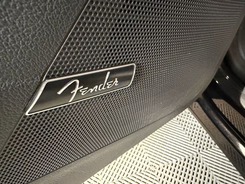 Used 2014 Volkswagen Tiguan S image 35