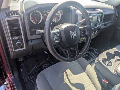Used 2018 RAM 2500 Tradesman w/ Chrome Appearance Group image 9