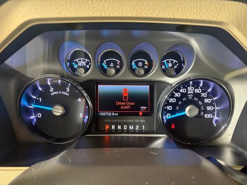 Used 2016 Ford F350 Lariat w/ Chrome Package image 17